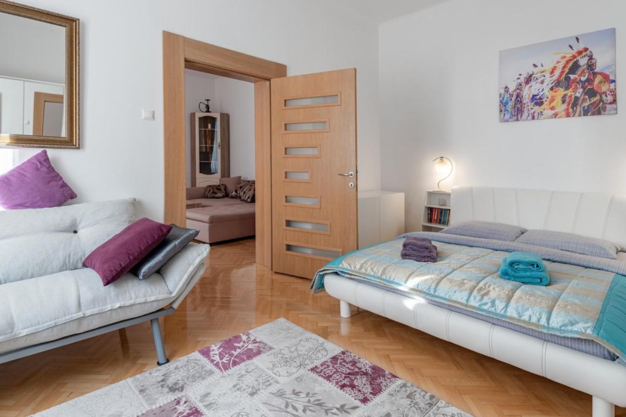 Appartement Brasov Centrul Vechi - 67Sqm - 2Min To Counsel Square Extérieur photo
