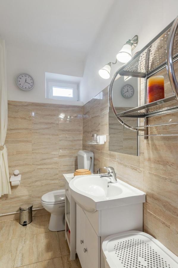 Appartement Brasov Centrul Vechi - 67Sqm - 2Min To Counsel Square Extérieur photo