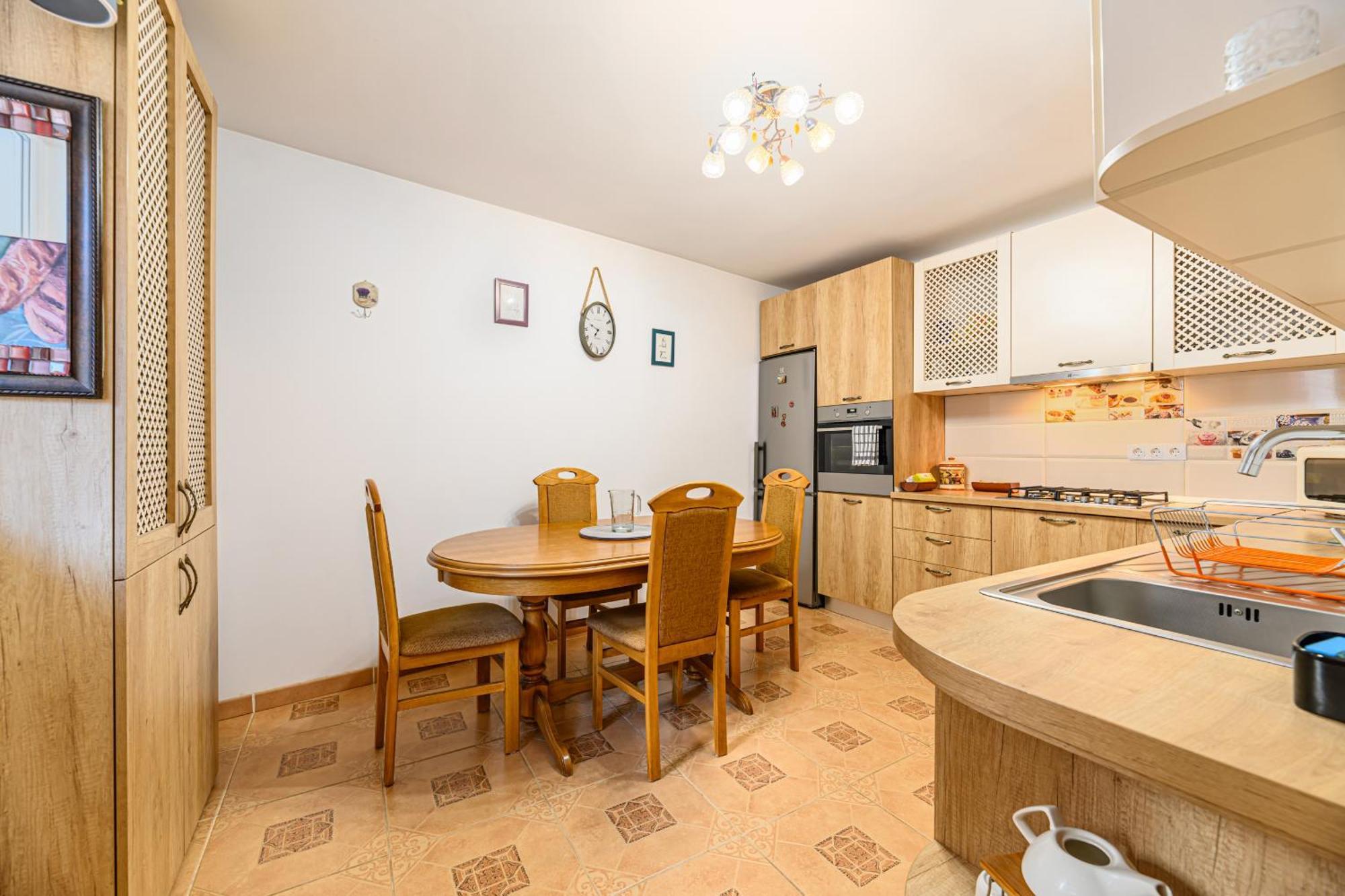 Appartement Brasov Centrul Vechi - 67Sqm - 2Min To Counsel Square Extérieur photo