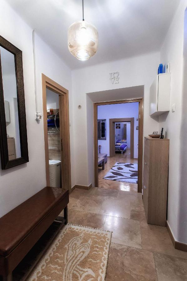 Appartement Brasov Centrul Vechi - 67Sqm - 2Min To Counsel Square Extérieur photo