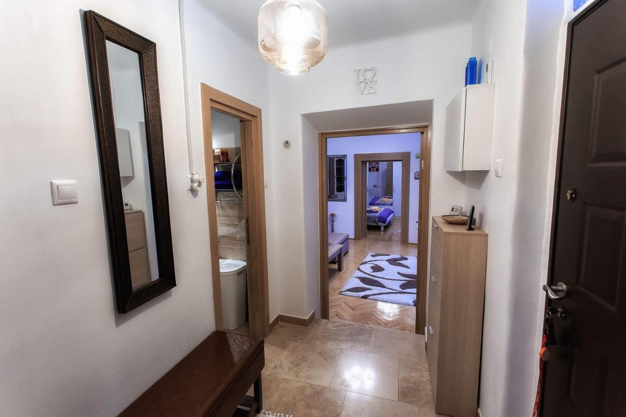 Appartement Brasov Centrul Vechi - 67Sqm - 2Min To Counsel Square Extérieur photo