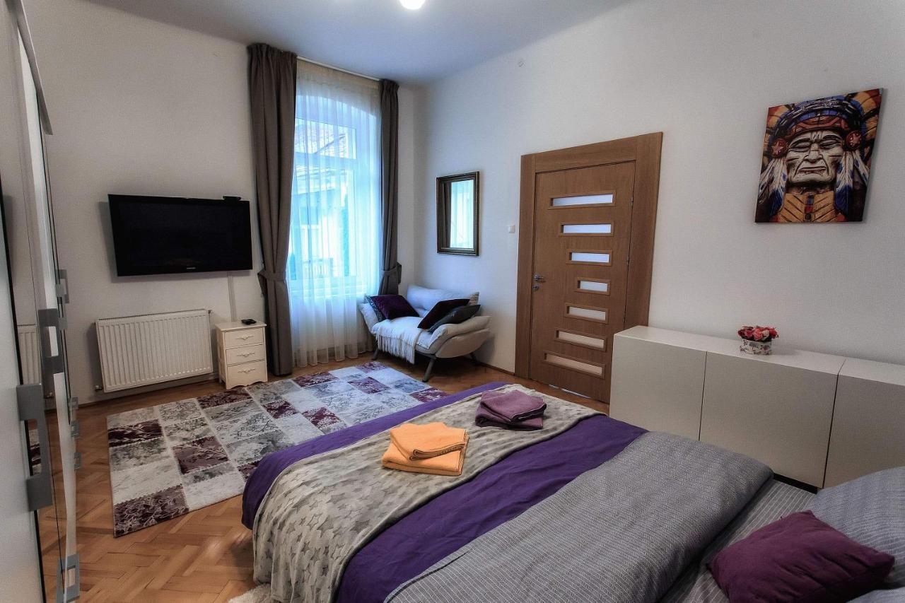 Appartement Brasov Centrul Vechi - 67Sqm - 2Min To Counsel Square Extérieur photo